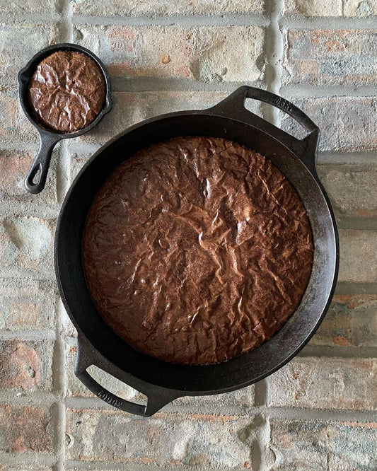 cast_iron_brownies_baked_after_seasoning_cast_iron_with_crisbee