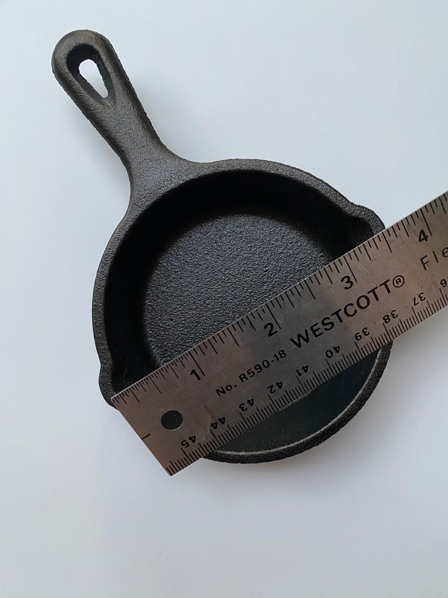 Black Friday Special - Lodge Cast Iron Mini Skillet (12-Pack)